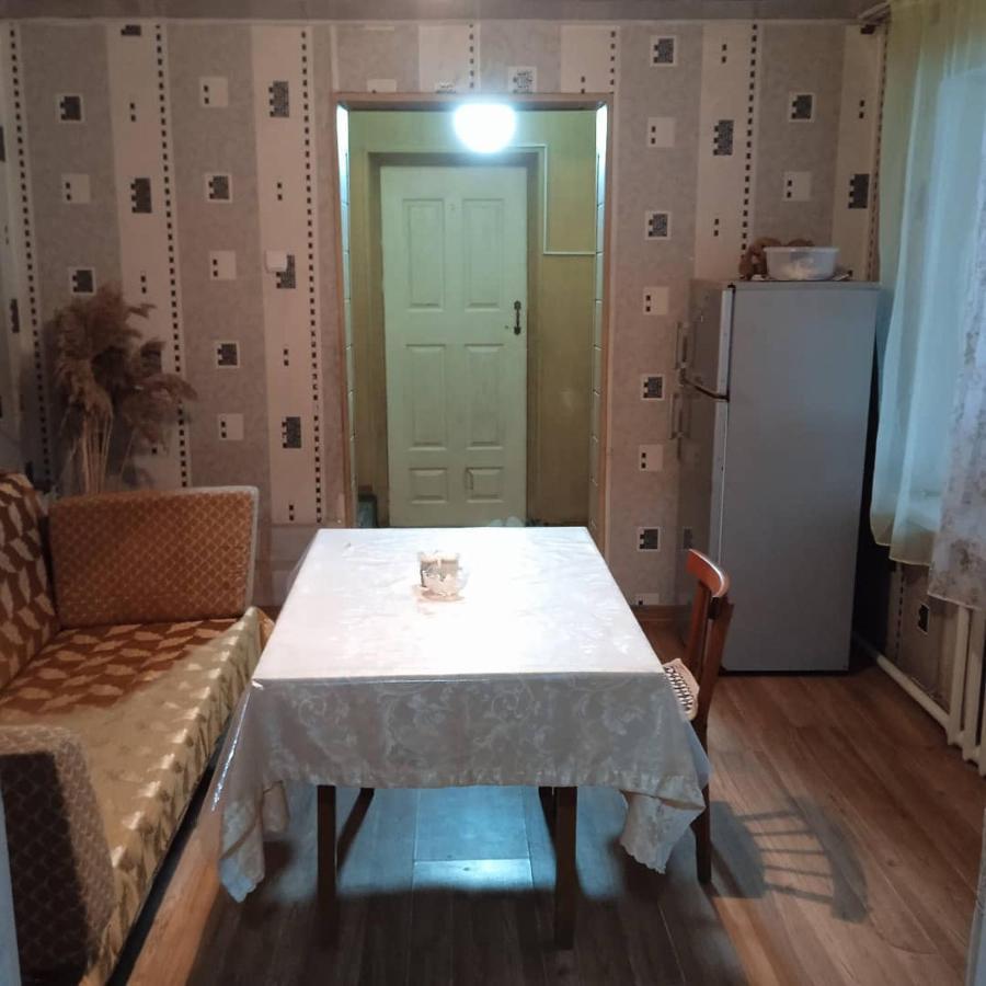 Garden Hotel And Hostel Бишкек Екстериор снимка