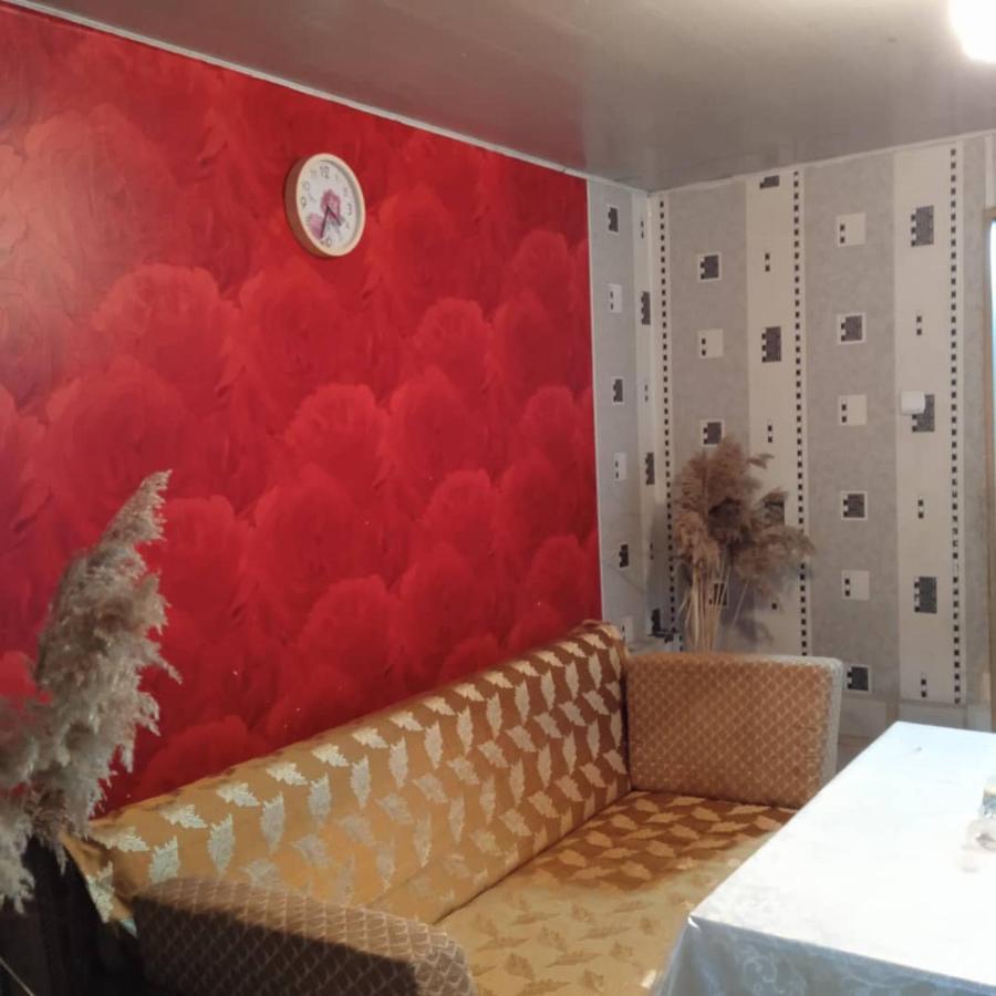 Garden Hotel And Hostel Бишкек Екстериор снимка